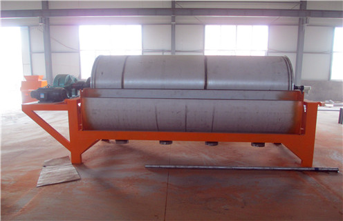 鐵礦磁選機，磁選機專業(yè)廠家生產(chǎn)專業(yè)鐵礦磁選機_磁選機專業(yè)廠家生產(chǎn)專業(yè)鐵礦磁選機磁場一般為多少_磁塊如何排列 